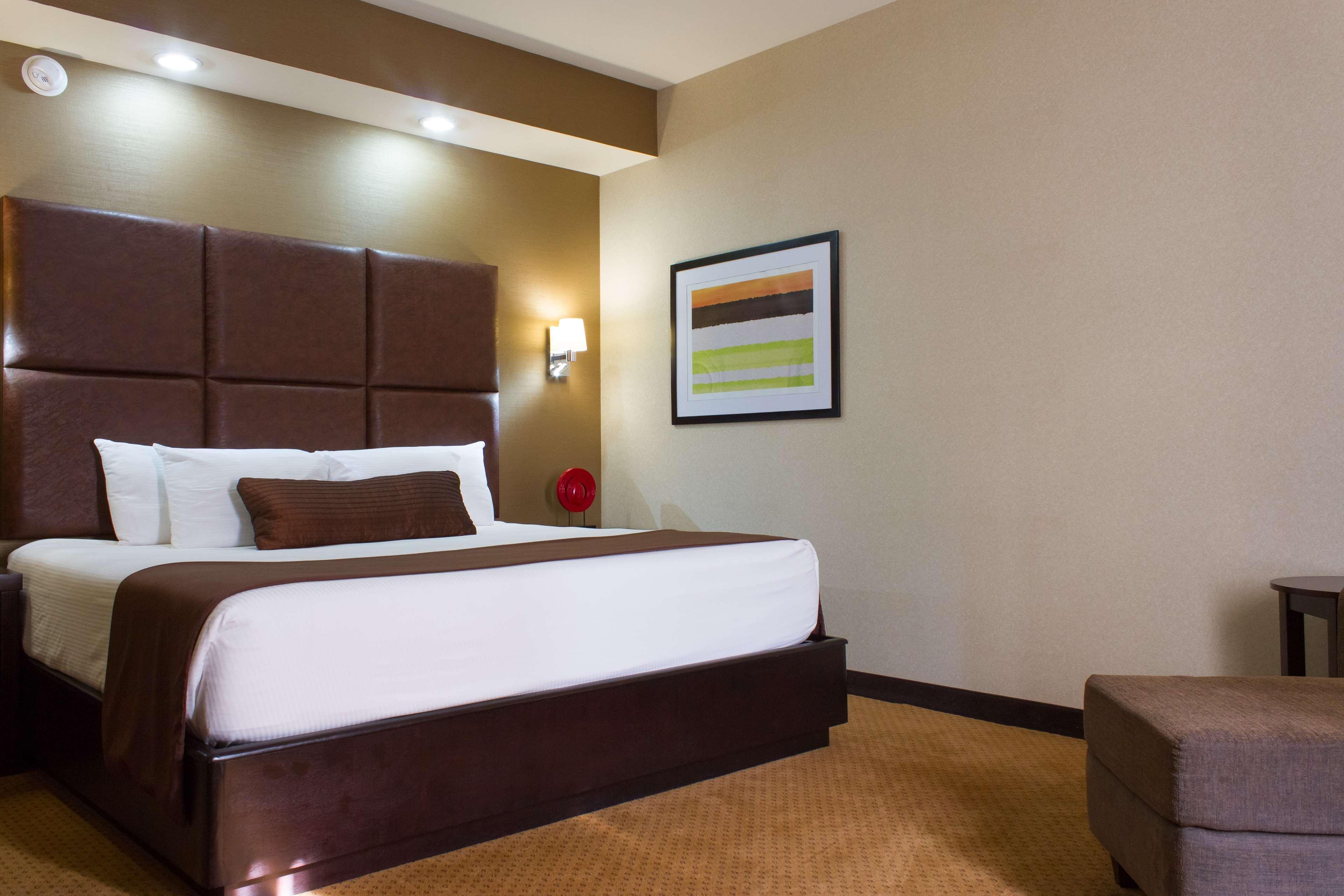 Best Western Premier Monterrey Aeropuerto Apodaca エクステリア 写真 A typical room at the hotel
